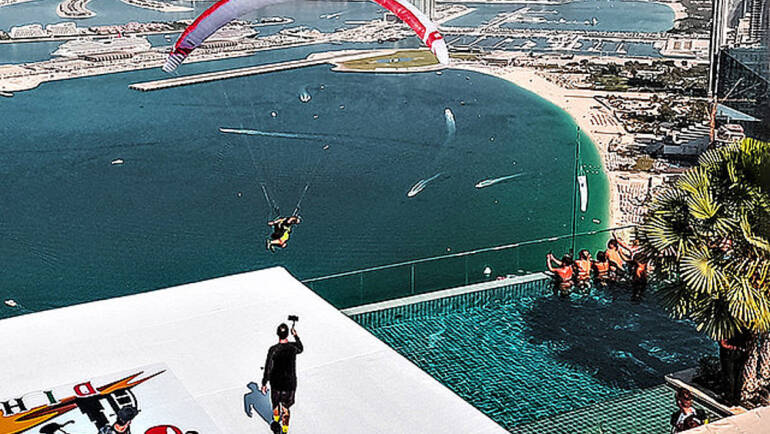 Gabriel Jansen Representante brasileiro no Hike and Fly em Dubai.